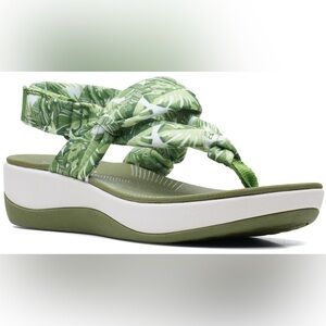 Clarks Cloudsteppers Women's Arla Nicole Sandals White / Green Size 8.5